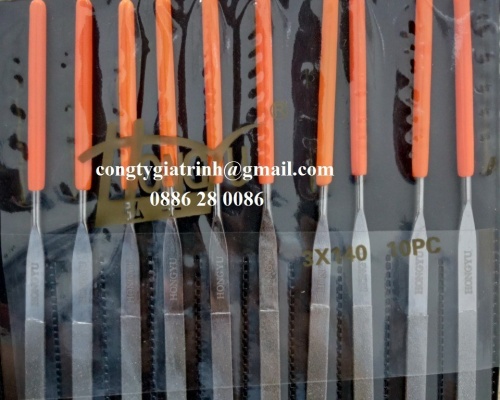 DŨA MÀI KIM CƯƠNG HONGYU 140X3mm BẢNG