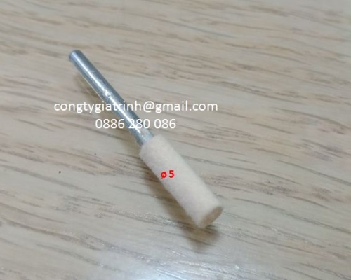 Nỉ trắng trụ 3X5
