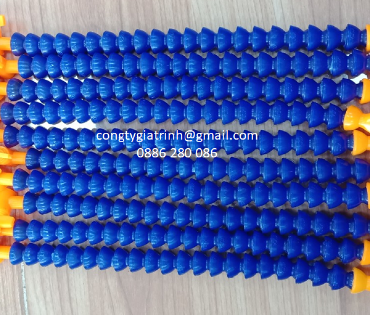 VÒI TƯỚI NGUỘI CÓ KHÓA 13 DẸP