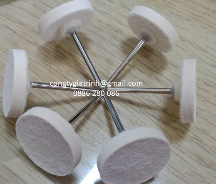 Nỉ trắng chữ T ø30