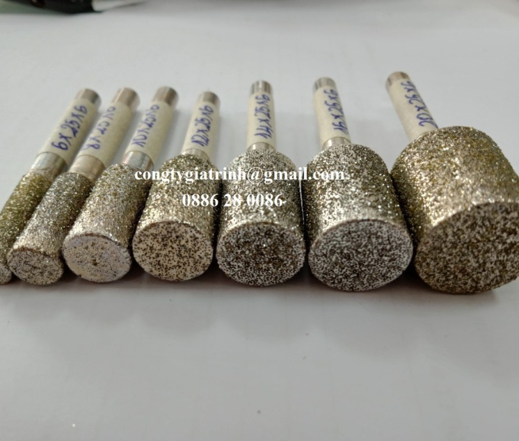 MŨI MÀI KIM CƯƠNG TRỤ CÁN 6 (CÁN XOÀN TRỤ)