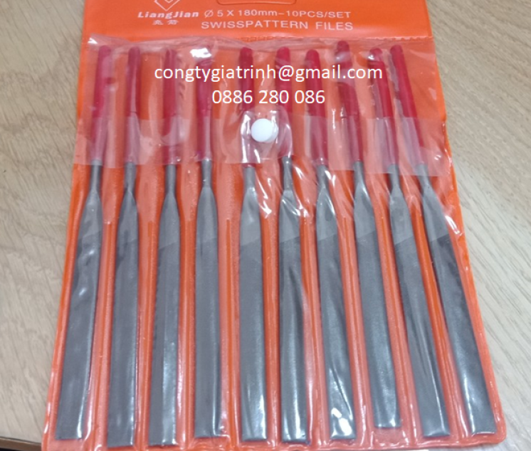DŨA SẮT Ø5X180 BẢNG